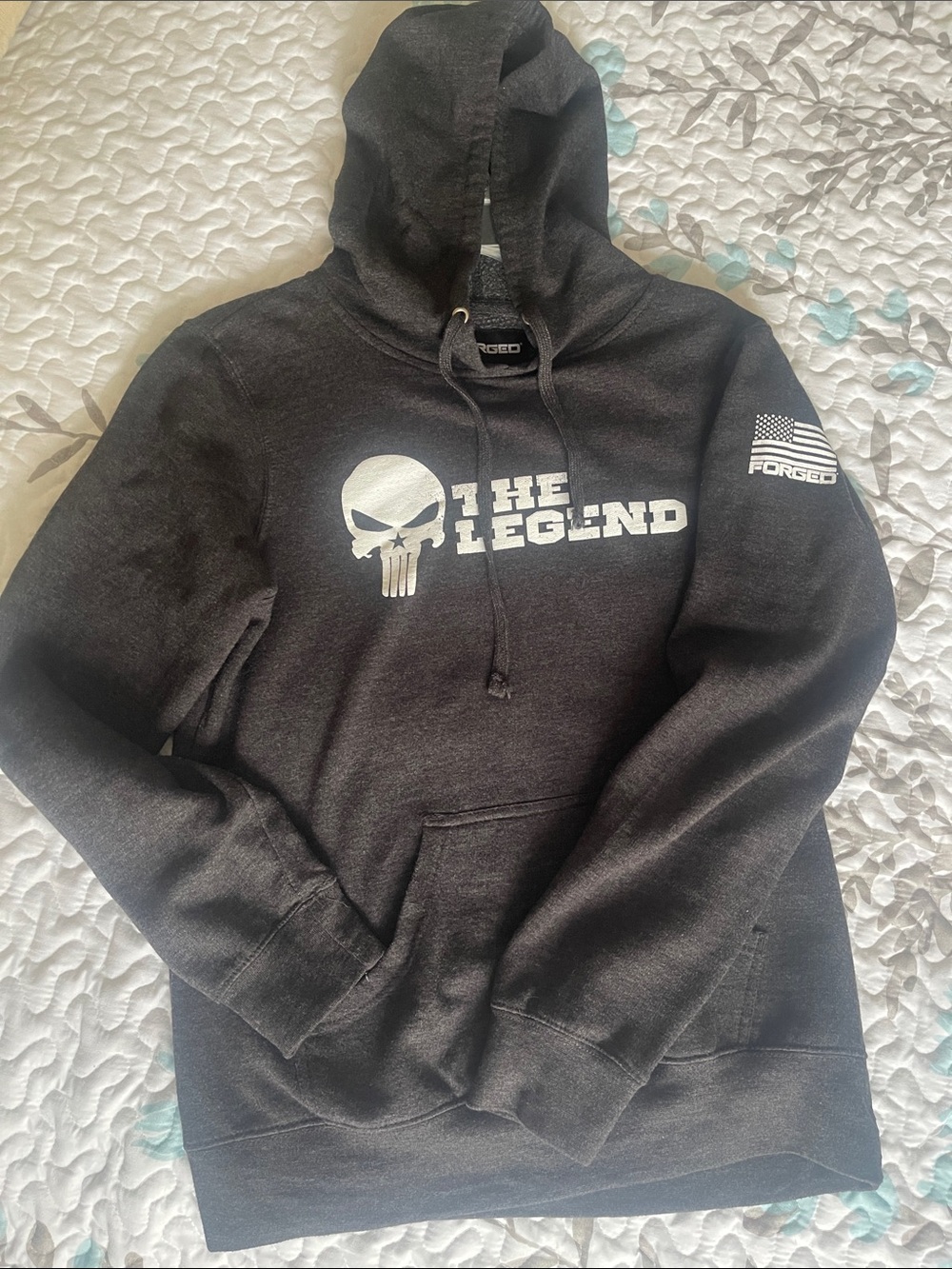 Forged Punisher Charcoal Gray/Black The Legend Hoodie Men’s Size M